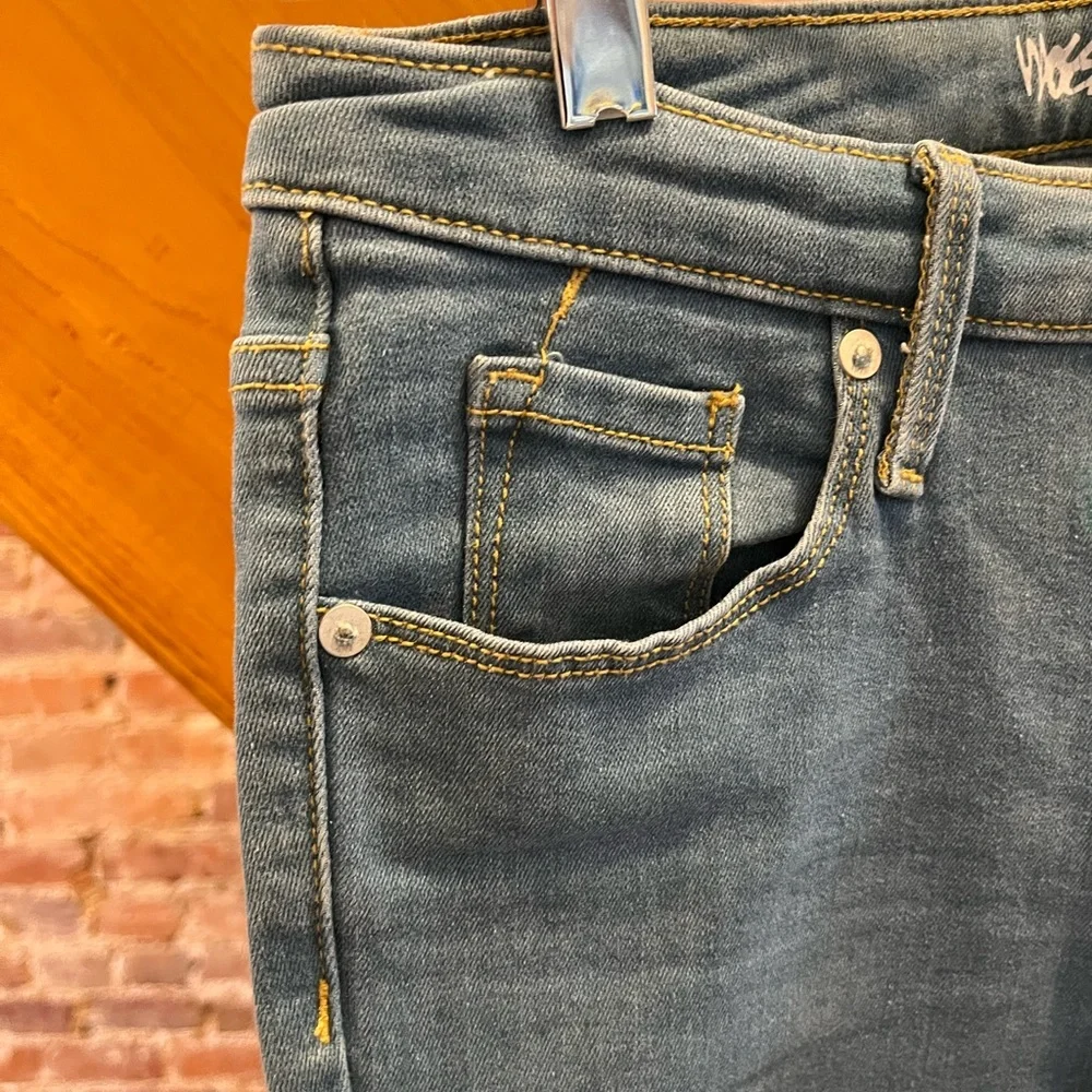 Mid Rise Skinny Jeans - Picture 4 of 6